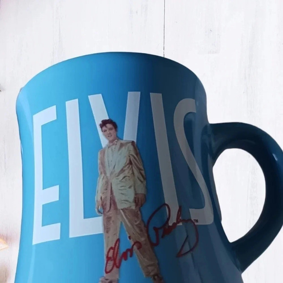 Signature product Elvis Presley coffee mug blue - Picture 3 of 5